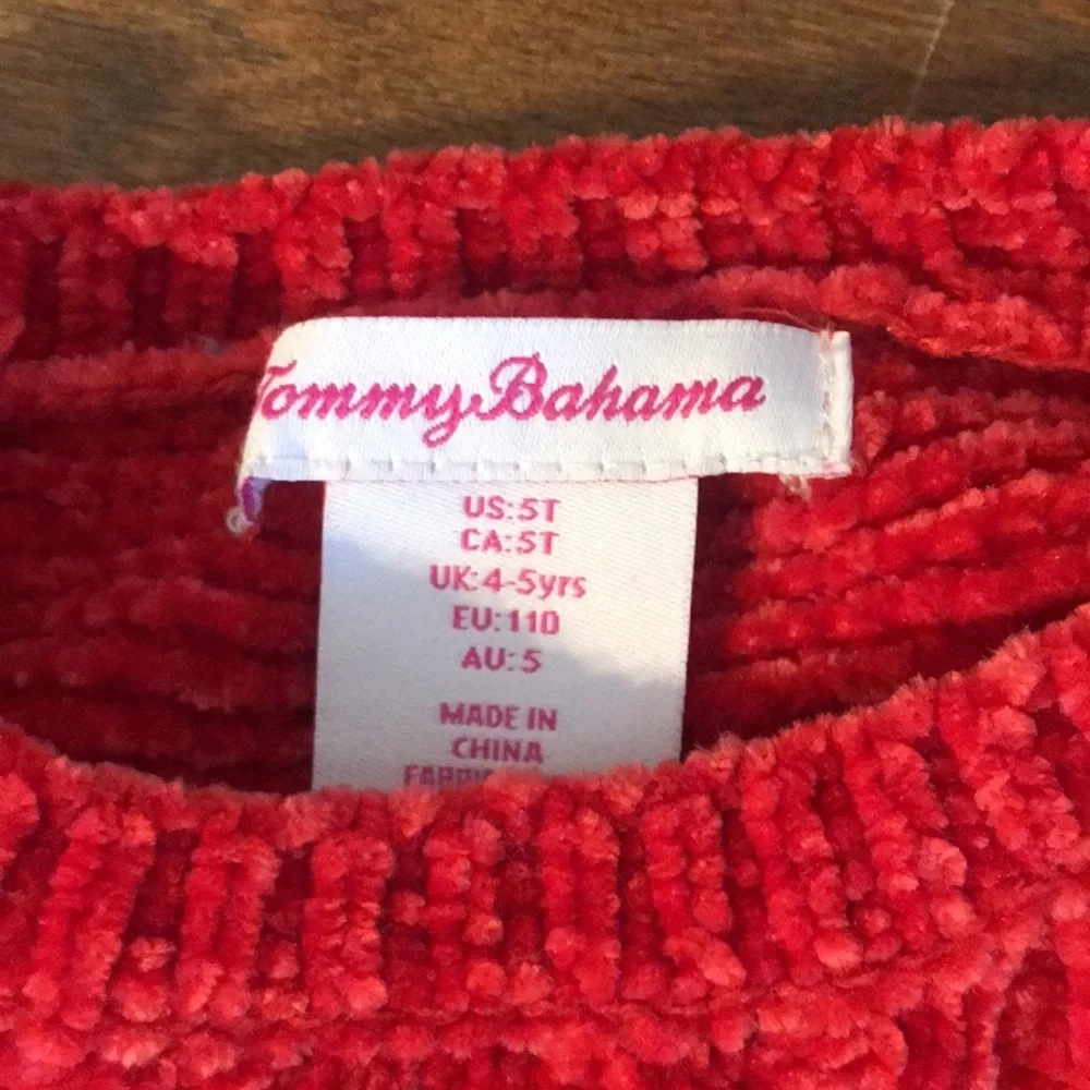 Tommy Bahama. 3 piece outfit. Perfect for a special occasion. - Picture 3 of 7